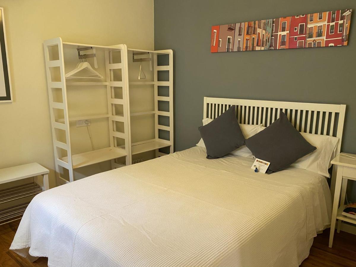 Apartamento La Biblioteca En Cuenca كوينكا المظهر الخارجي الصورة