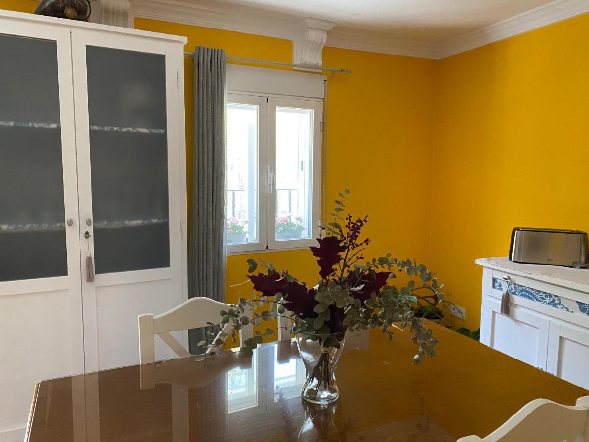 Apartamento La Biblioteca En Cuenca كوينكا المظهر الخارجي الصورة
