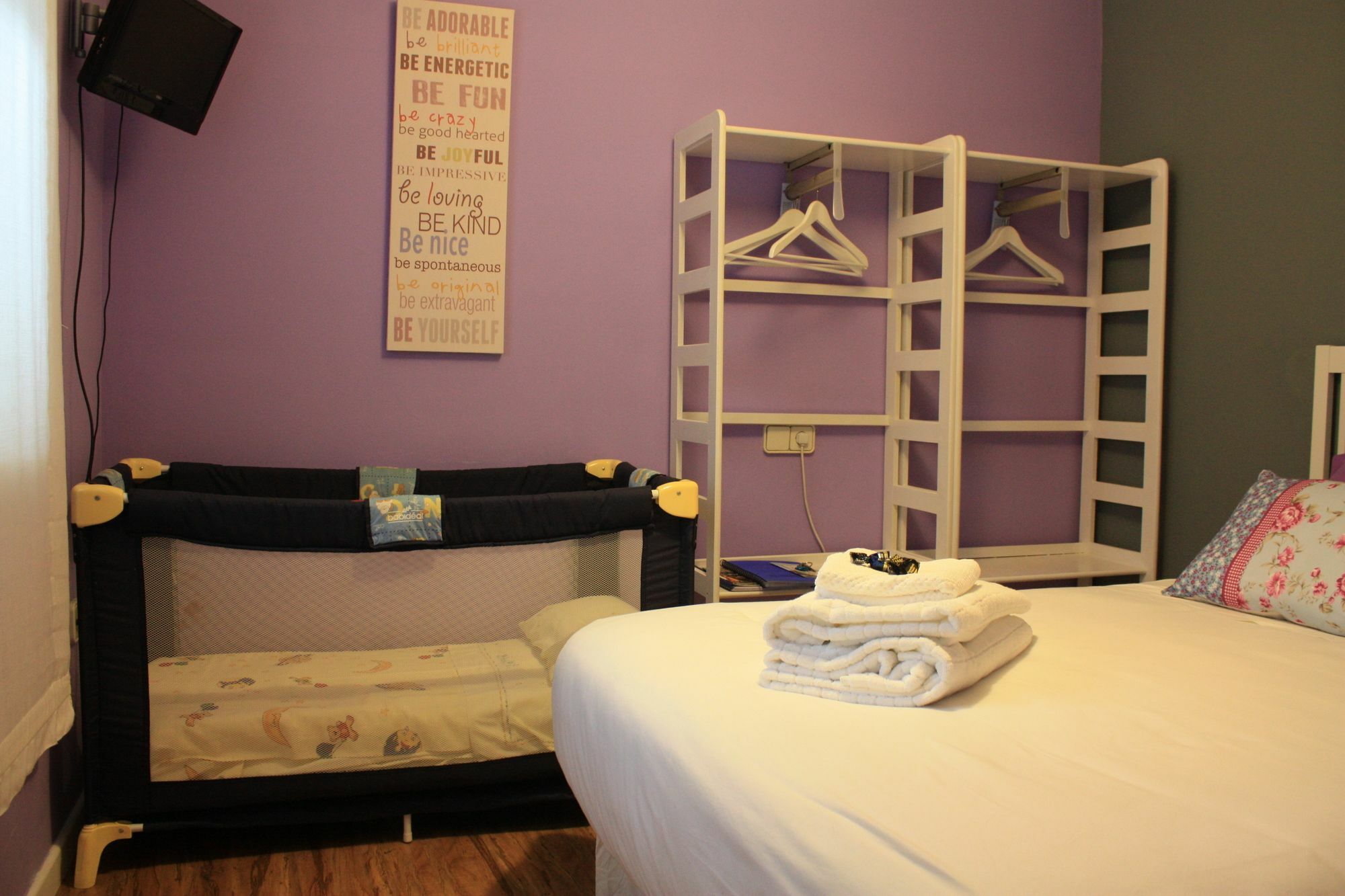 Apartamento La Biblioteca En Cuenca كوينكا المظهر الخارجي الصورة